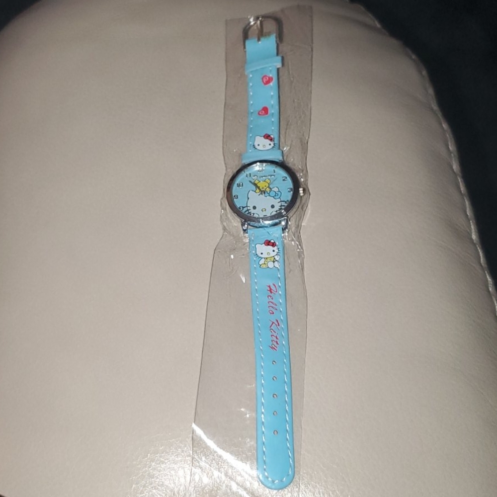 Watch - Picture 12 of 16